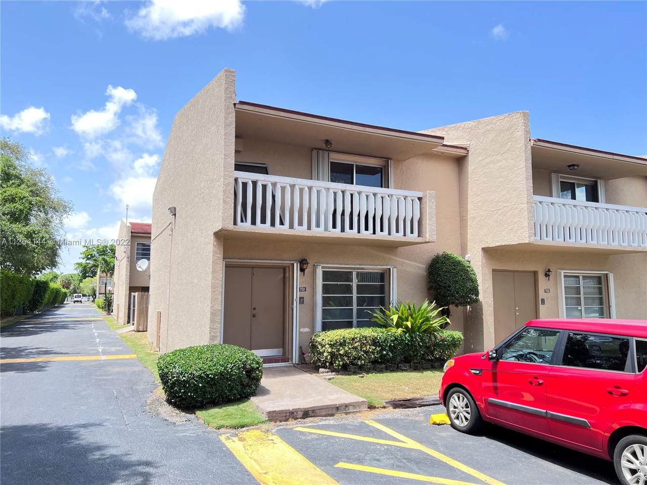 17180 94th Ave - Photo 1
