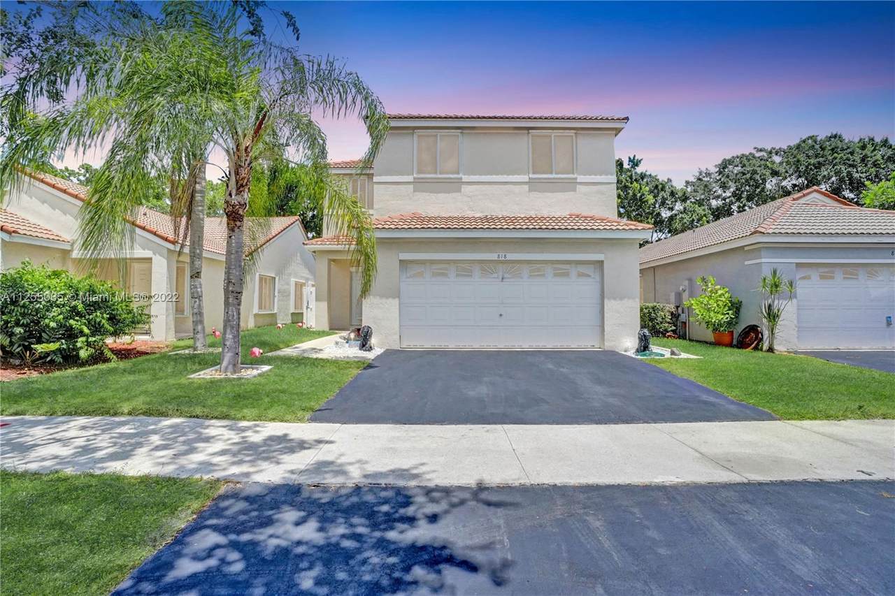 818 San Remo Dr - Photo 1