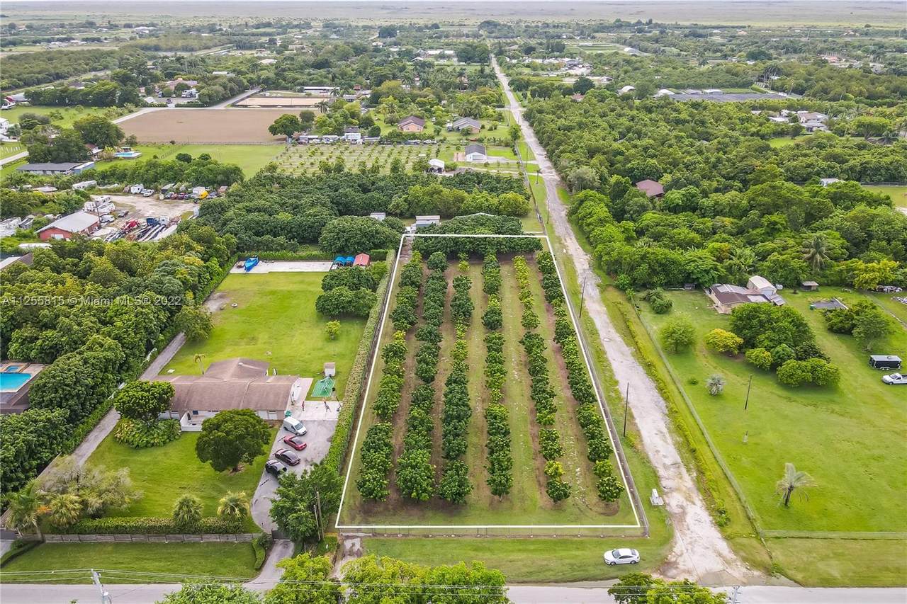 18800 197 Ave - Photo 1