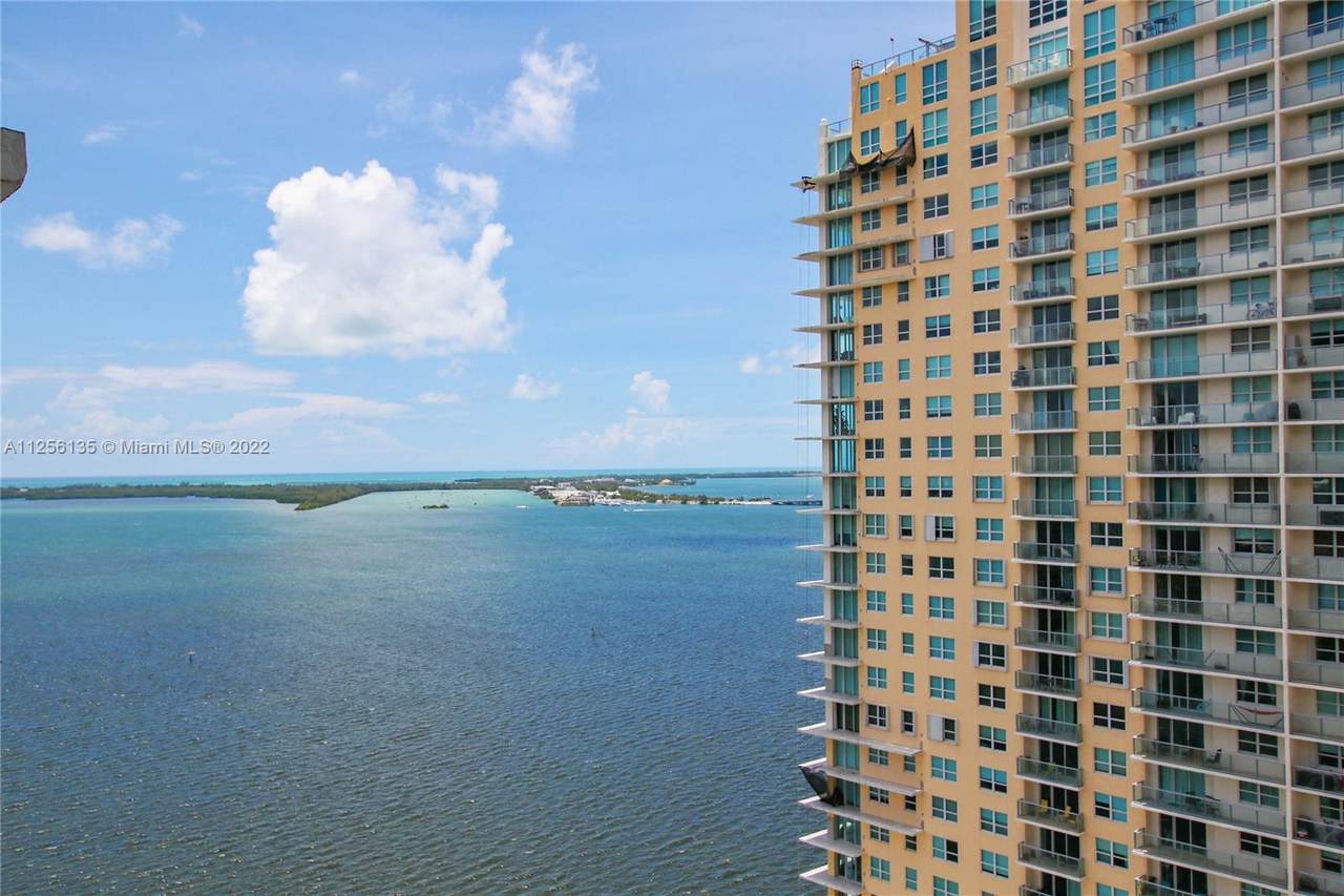 1111 Brickell Bay Dr - Photo 1