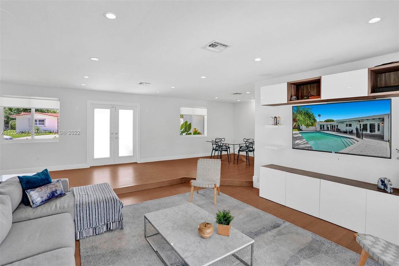 2055 202nd St - Photo 1