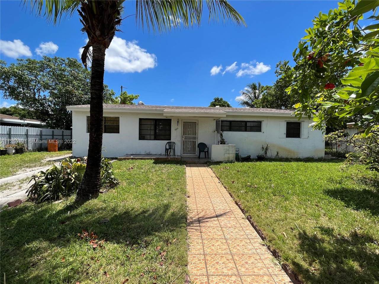 17341 32nd Ave - Photo 1