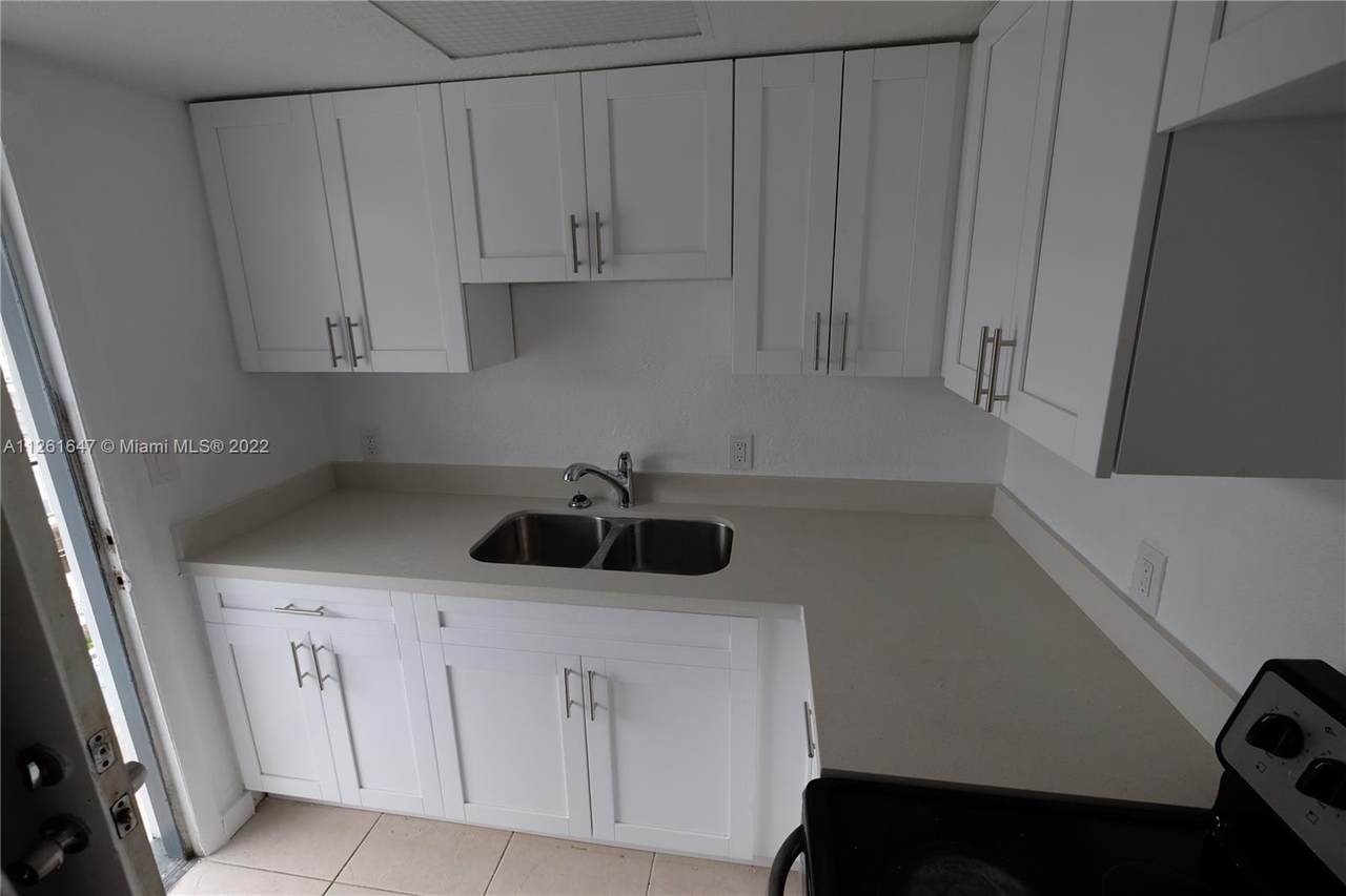 13700 6th Ave - Photo 1