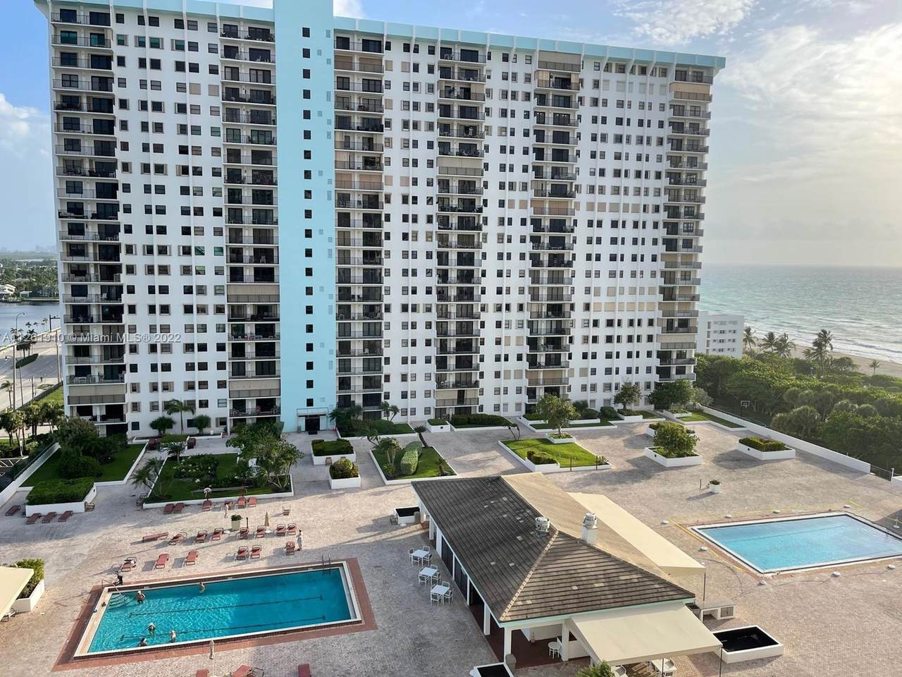 1201 Ocean Dr - Photo 1