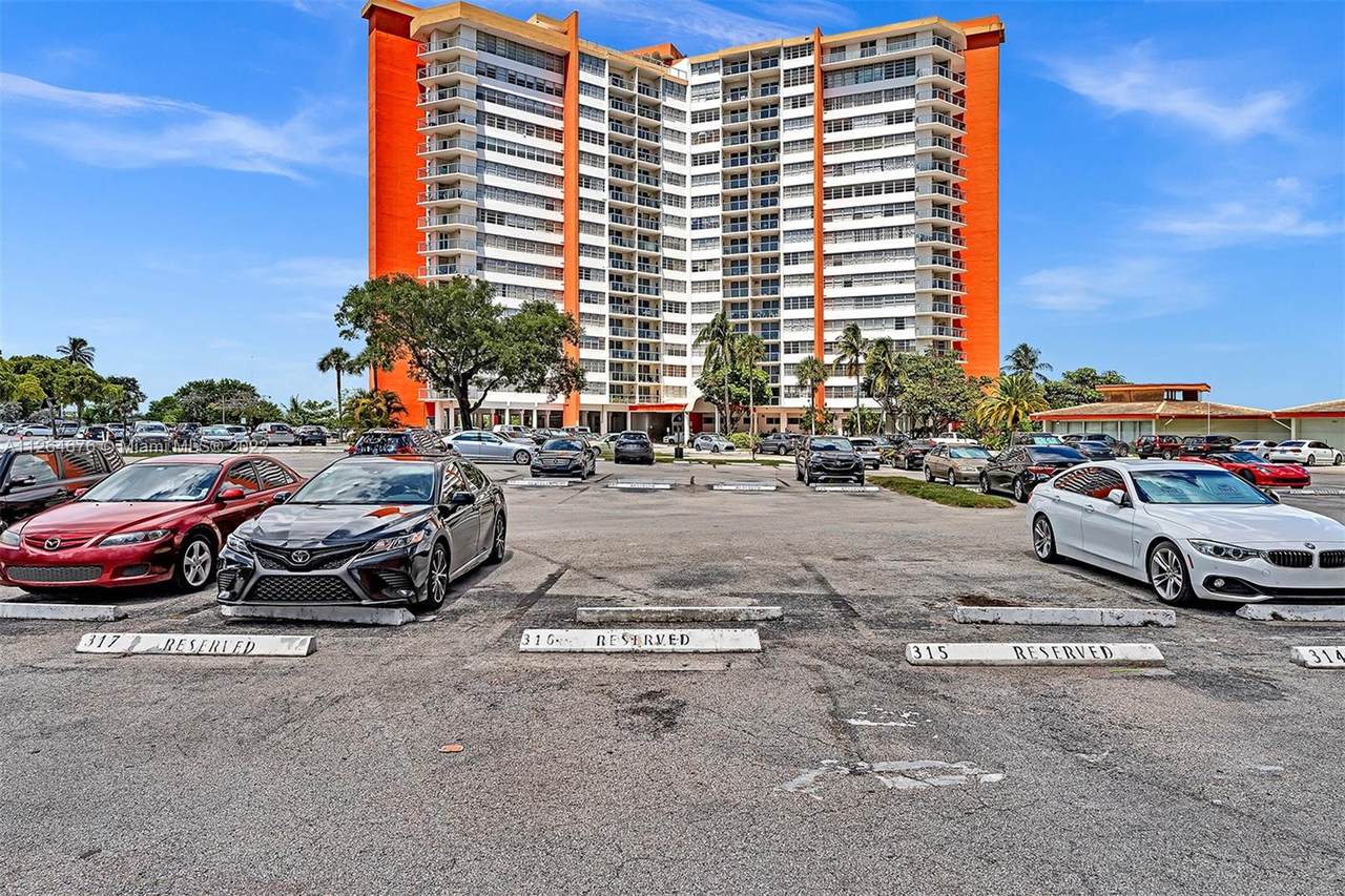 1301 Miami Gardens Dr - Photo 1