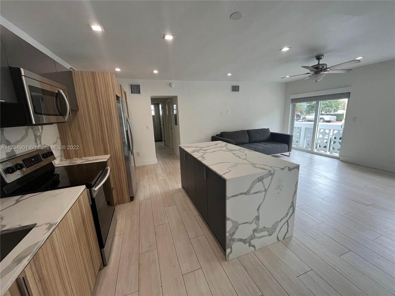 1231 Pennsylvania Ave - Photo 1