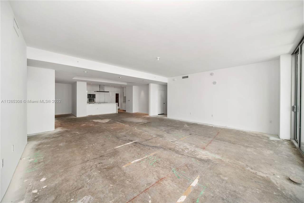 330 Sunny Isles Blvd - Photo 1