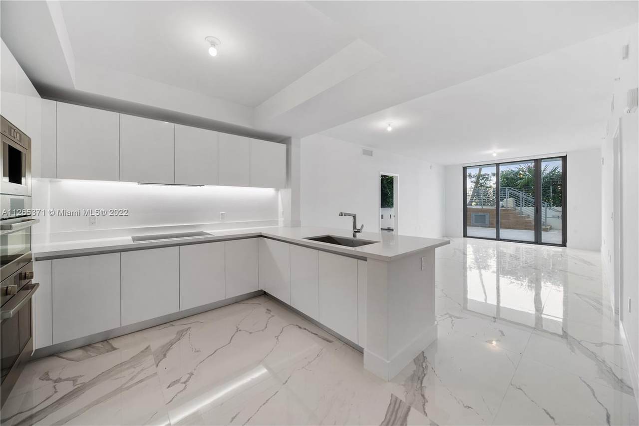 330 Sunny Isles Blvd - Photo 1