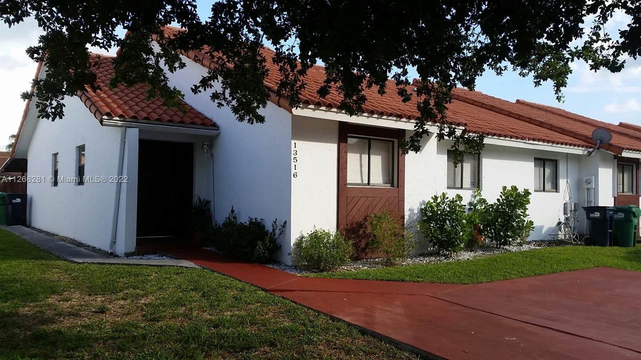 13516 59th Ln - Photo 1