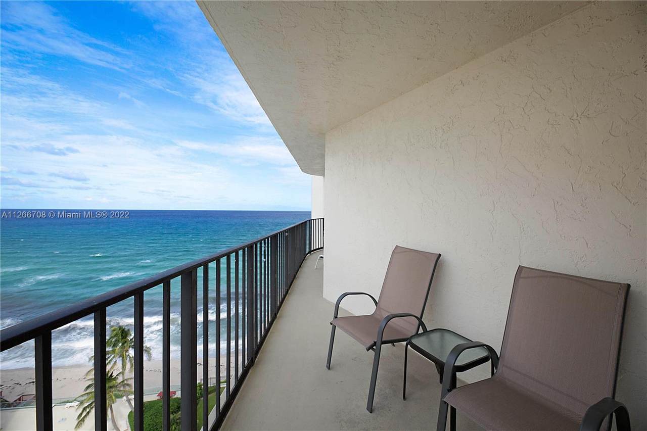 5420 Ocean Dr - Photo 1
