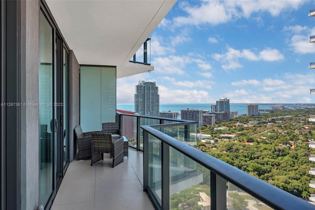 1300 Miami Ave - Photo 1