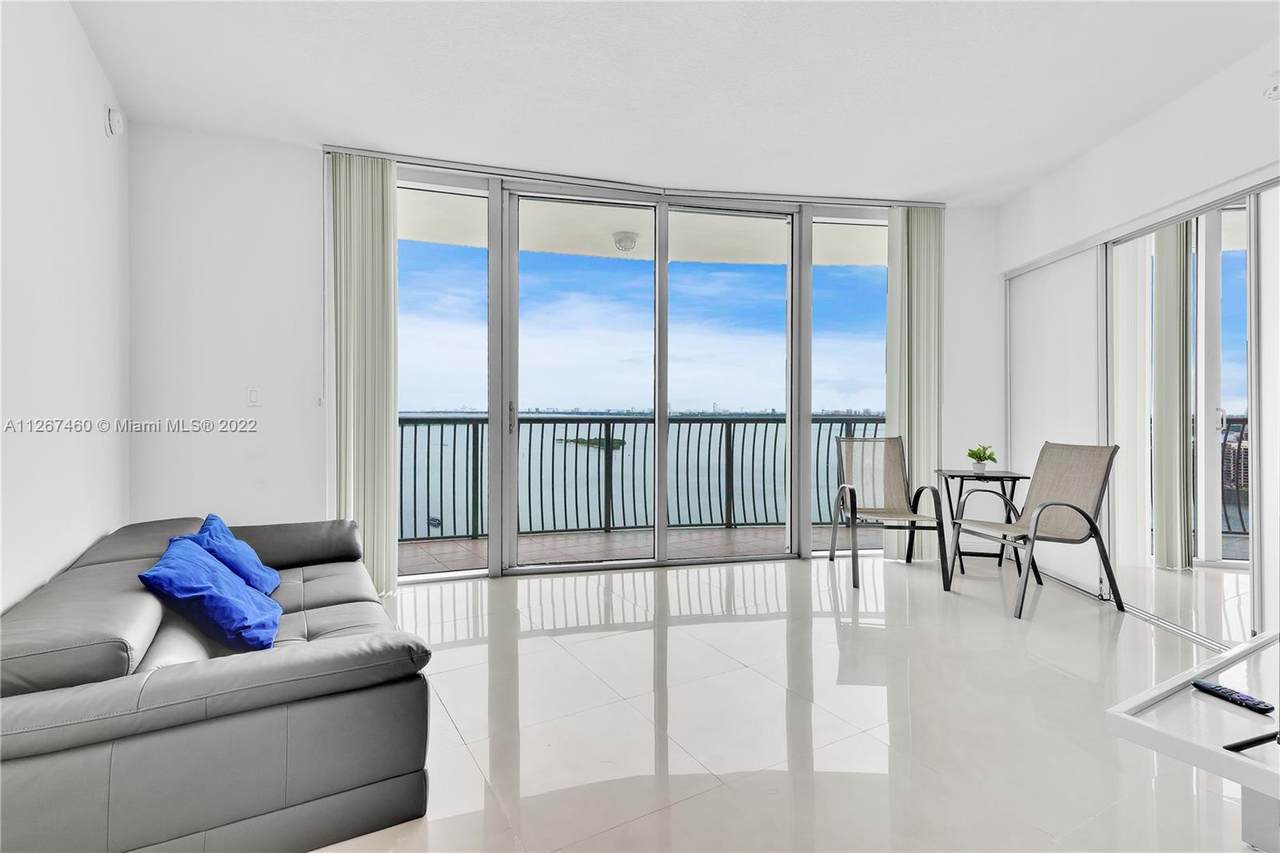 1750 Bayshore Dr - Photo 1