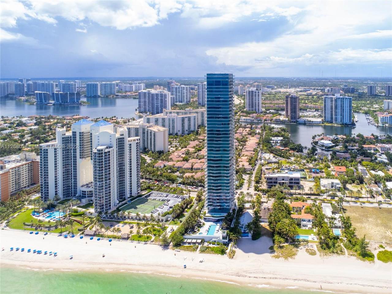 https://bt-photos.global.ssl.fastly.net/miami/1280_boomver_1_A11268038-2.jpg