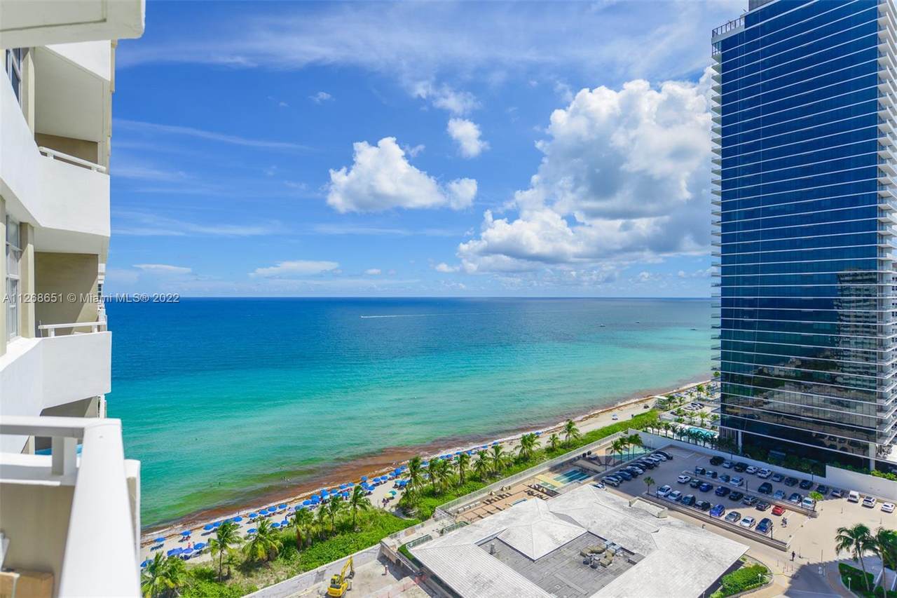 1950 Ocean Dr - Photo 1