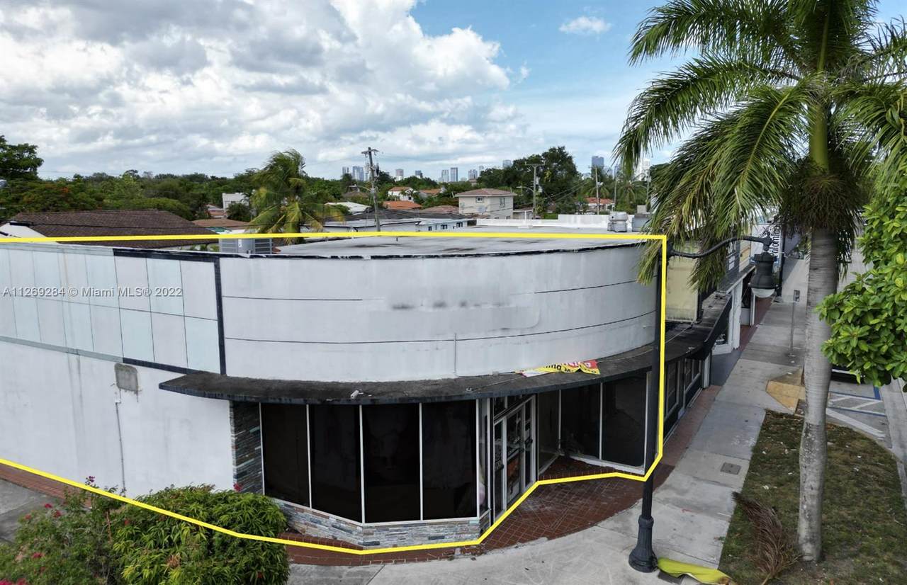 2389 Coral Way - Photo 1