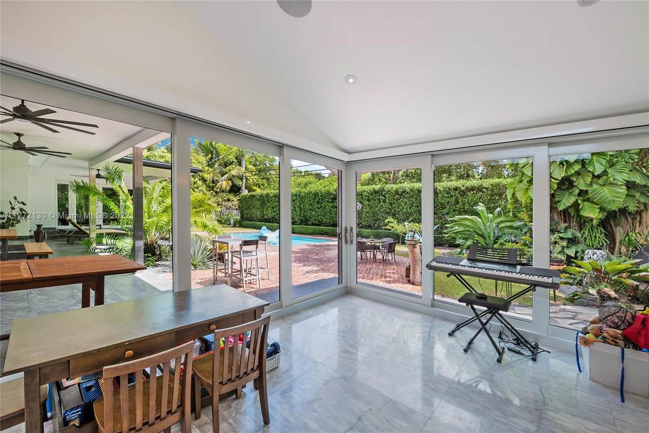 259 Shore Dr East - Photo 1