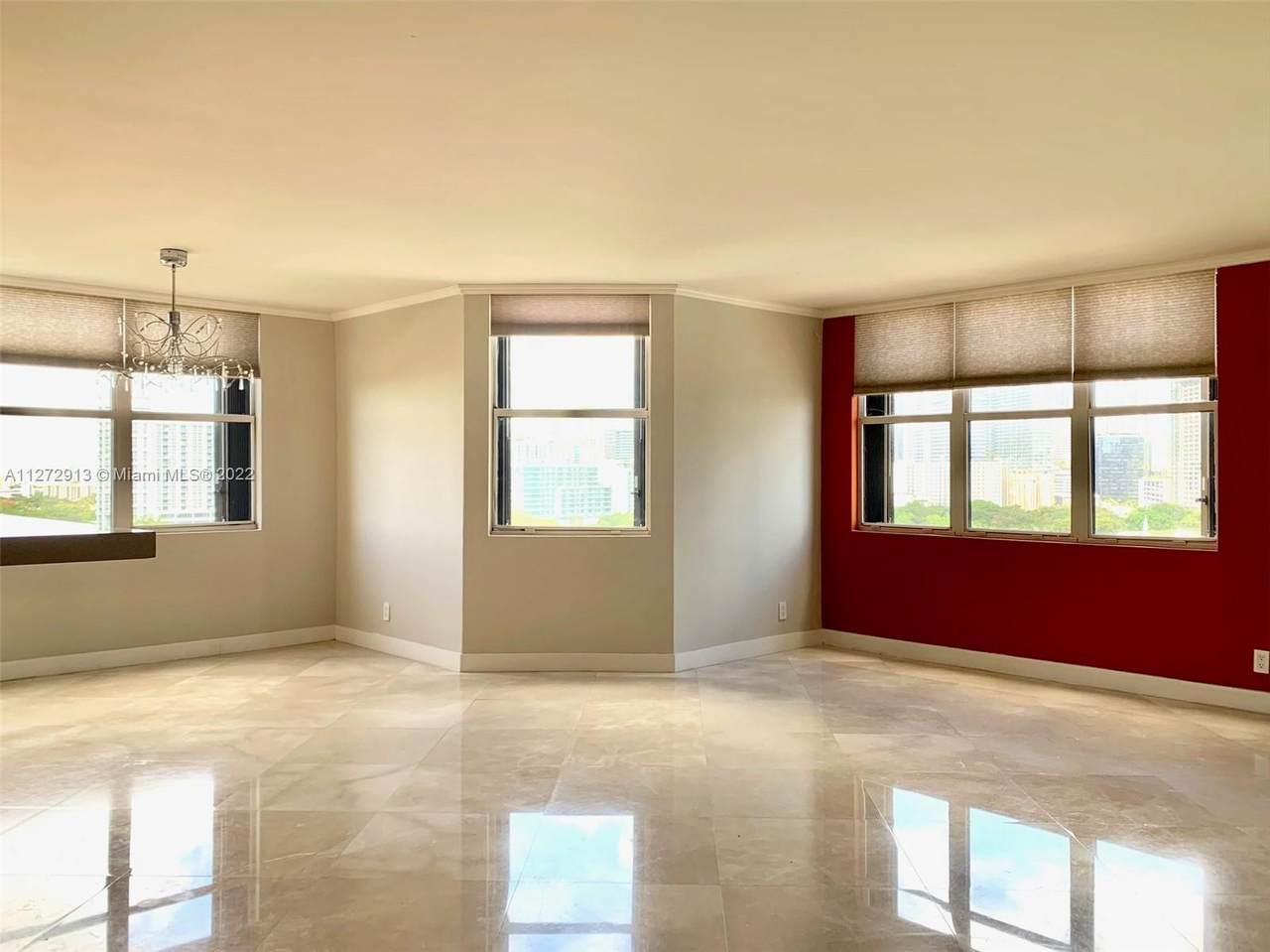 1915 Brickell Ave - Photo 1