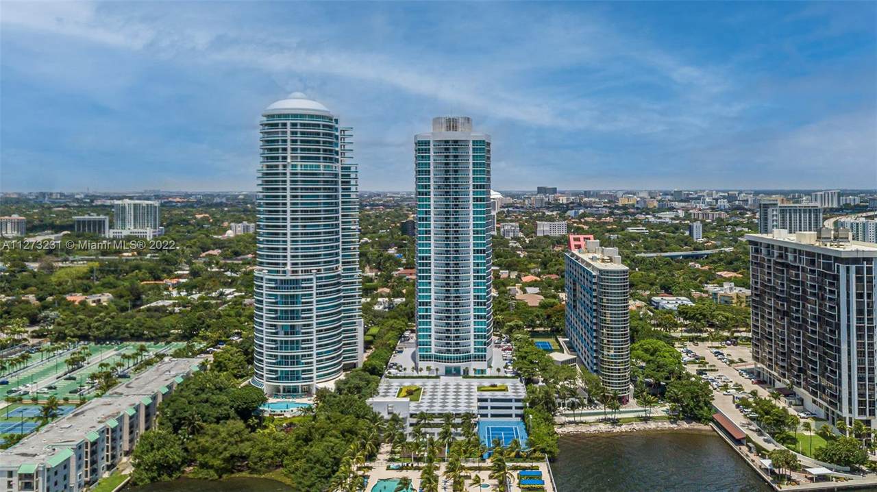 2101 Brickell Ave - Photo 1