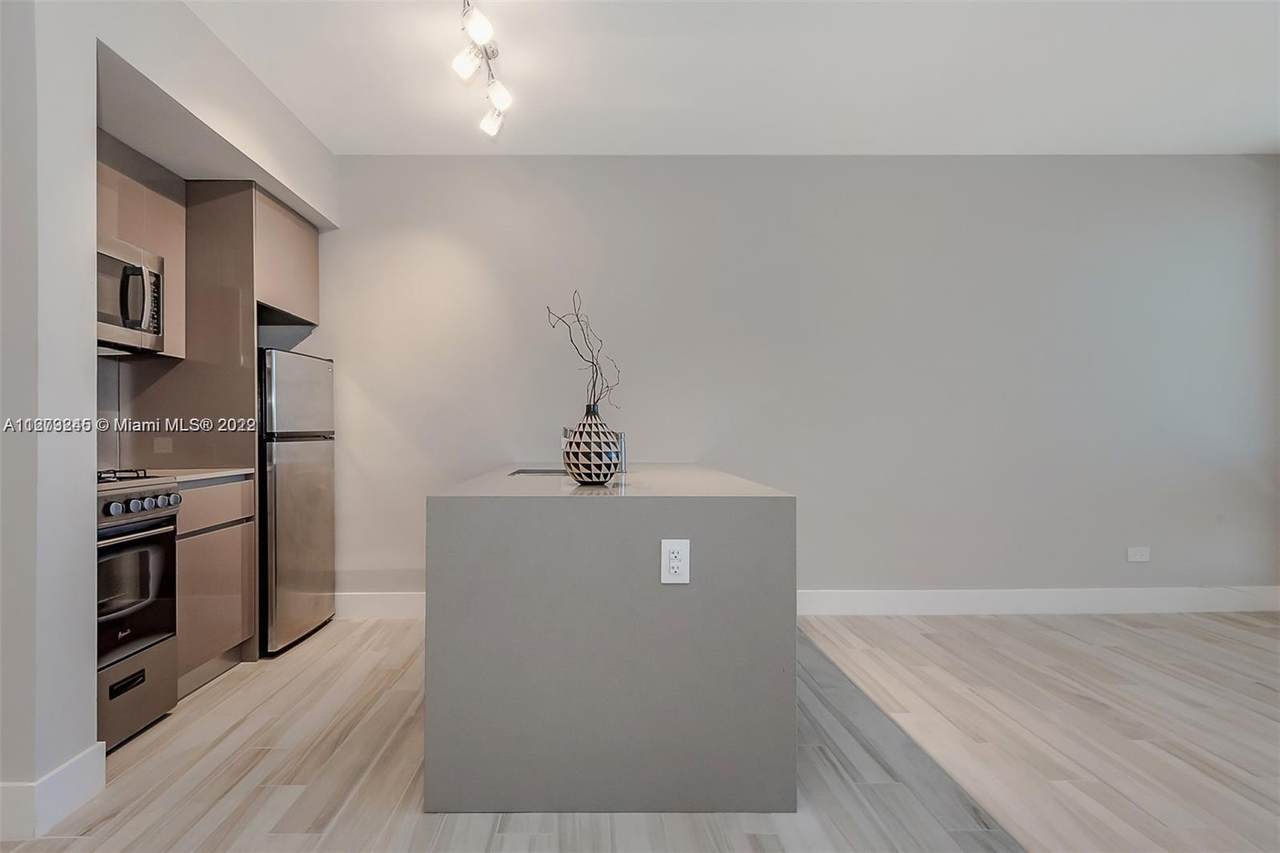 700 Biltmore Way - Photo 1