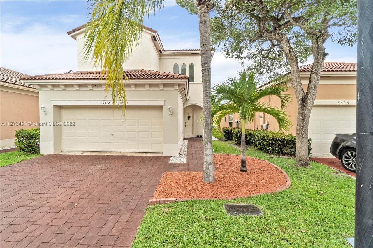 3723 23rd Ct - Photo 1