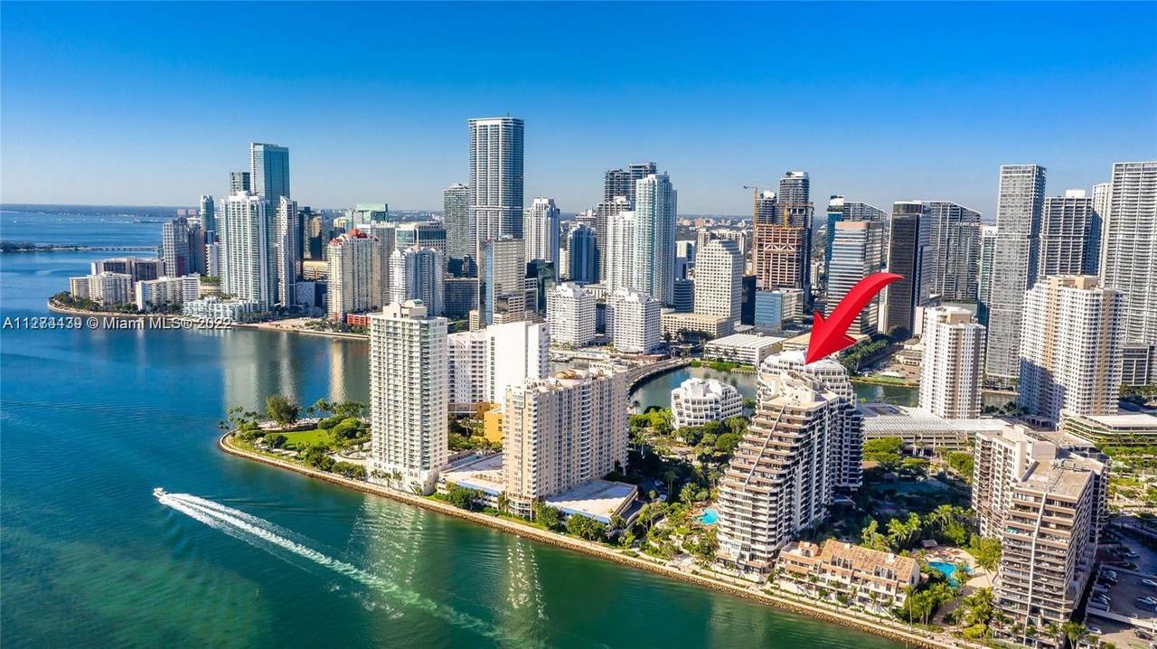 520 Brickell Key Dr - Photo 1