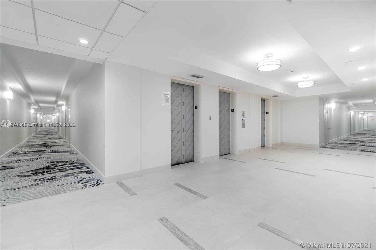 3001 Ocean Dr - Photo 1