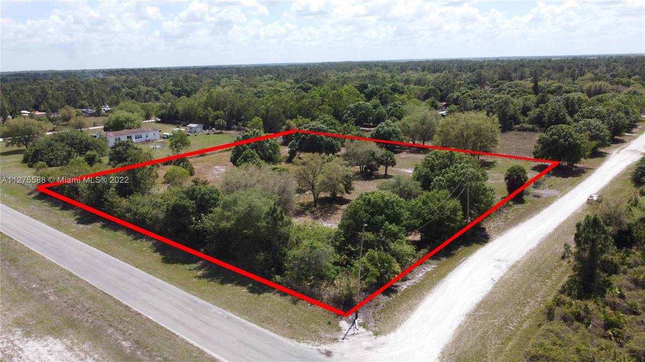 754 Hunting Club Ave - Photo 1