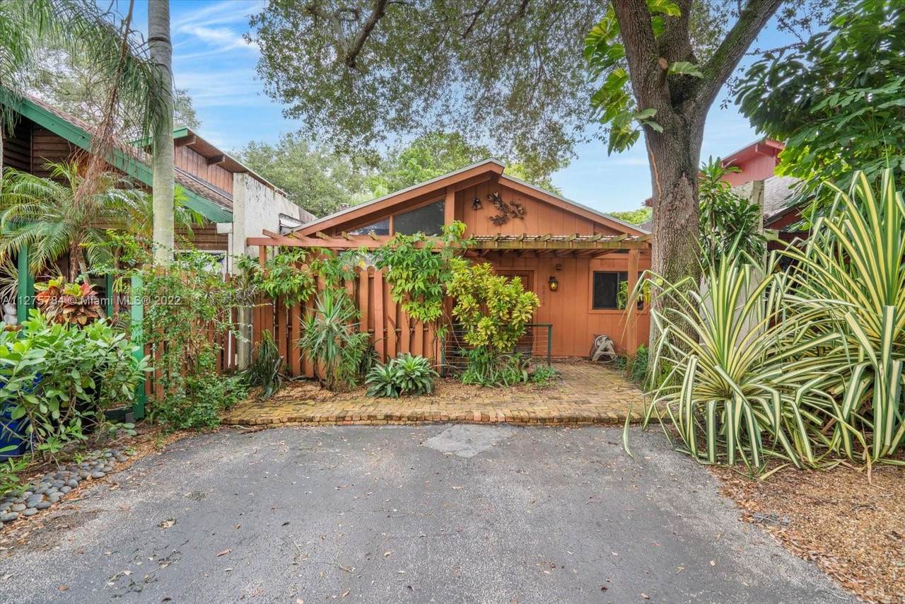 6894 30th Ave - Photo 1