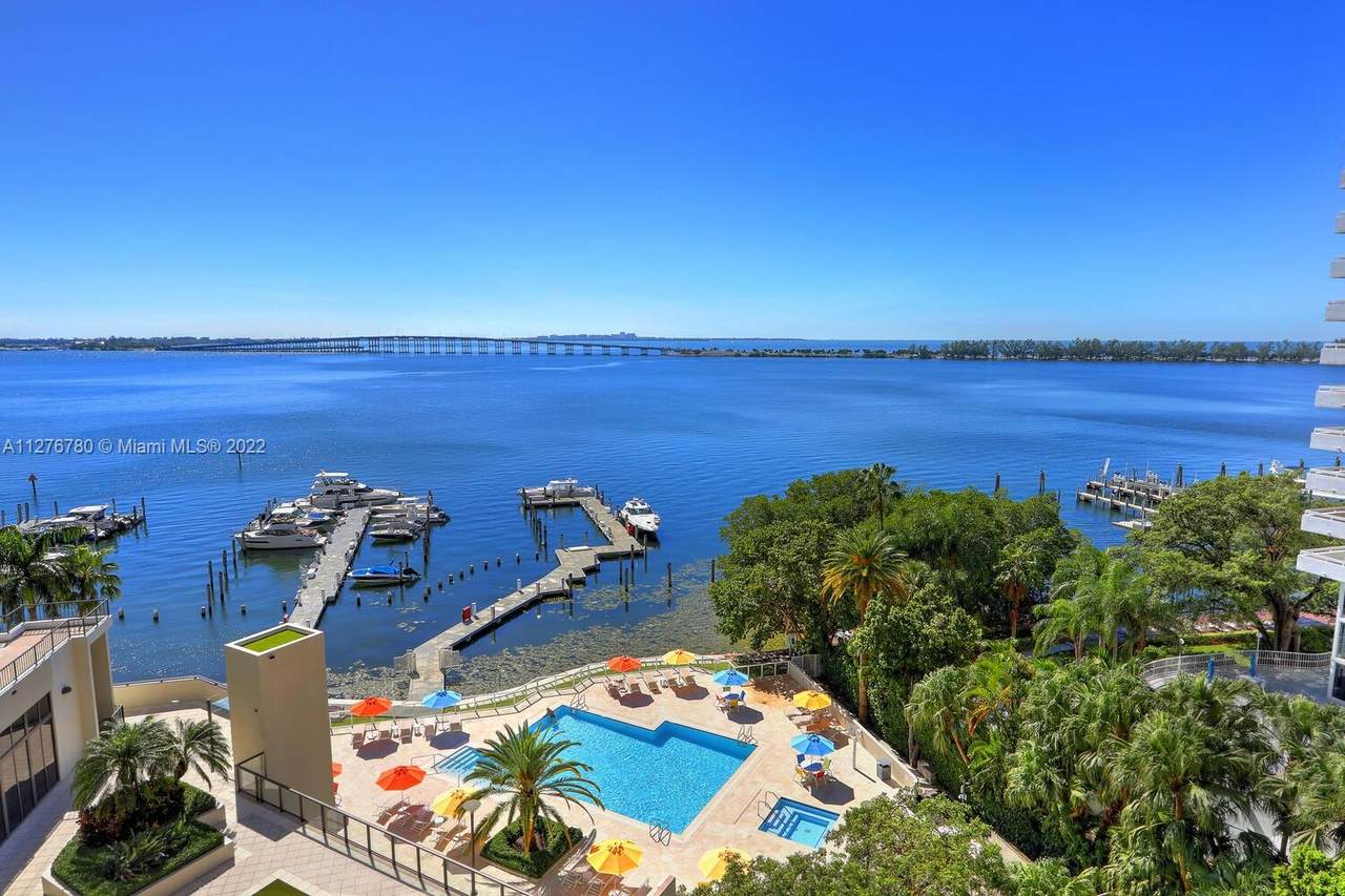 1581 Brickell Ave - Photo 1