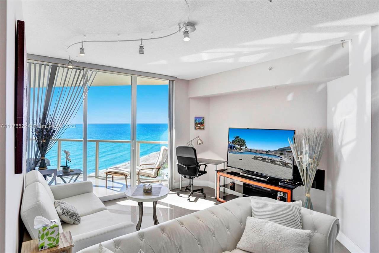 16699 Collins Ave - Photo 1