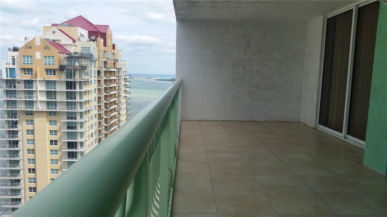 1200 Brickell Bay Dr - Photo 1