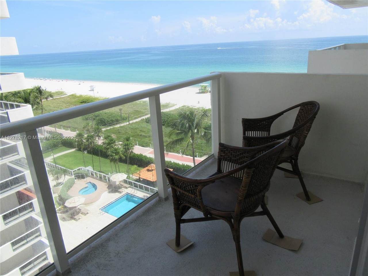 5701 Collins Ave - Photo 1