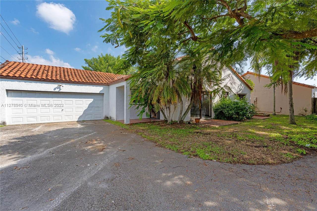 16891 92nd Ct - Photo 1