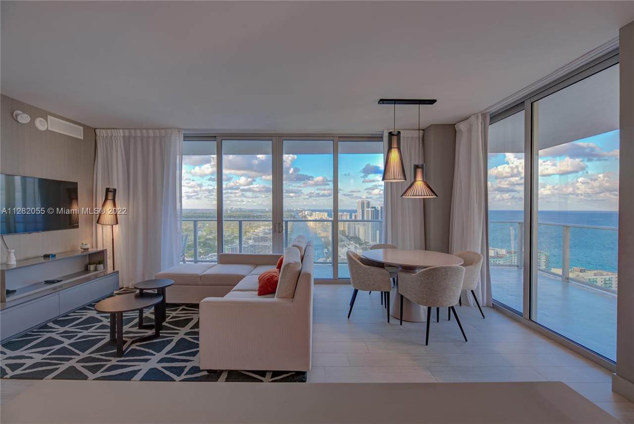 4010 Ocean Dr - Photo 1
