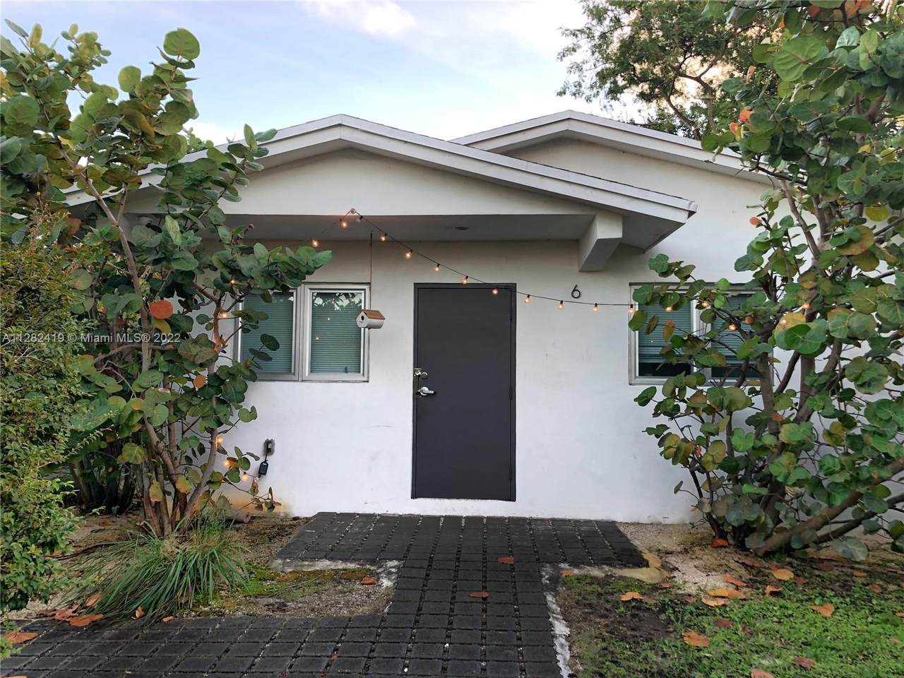 5150 Miami Ave - Photo 1