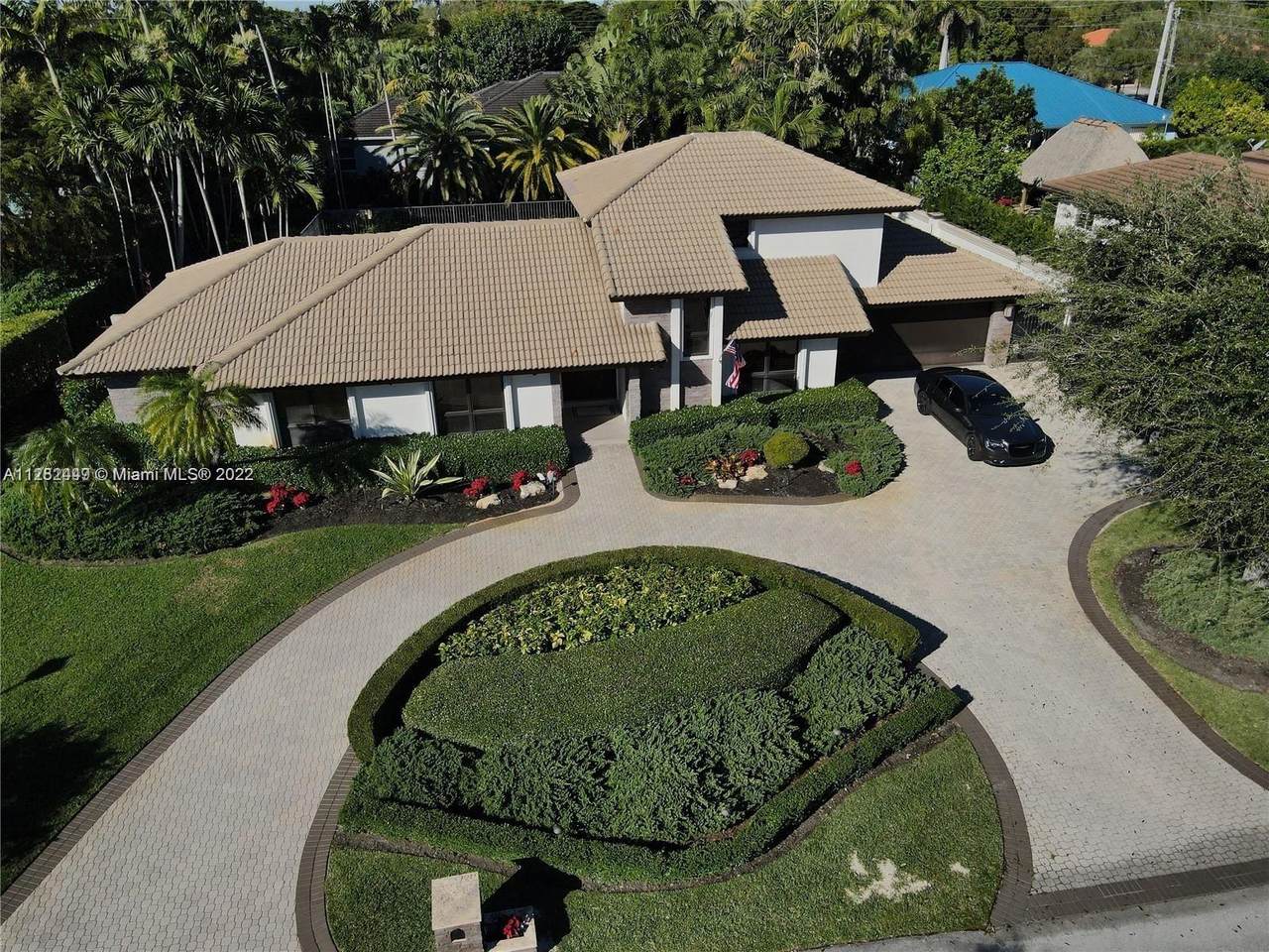 17650 80th Ct - Photo 1