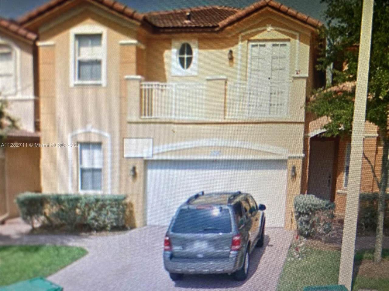 8394 113th Path - Photo 1