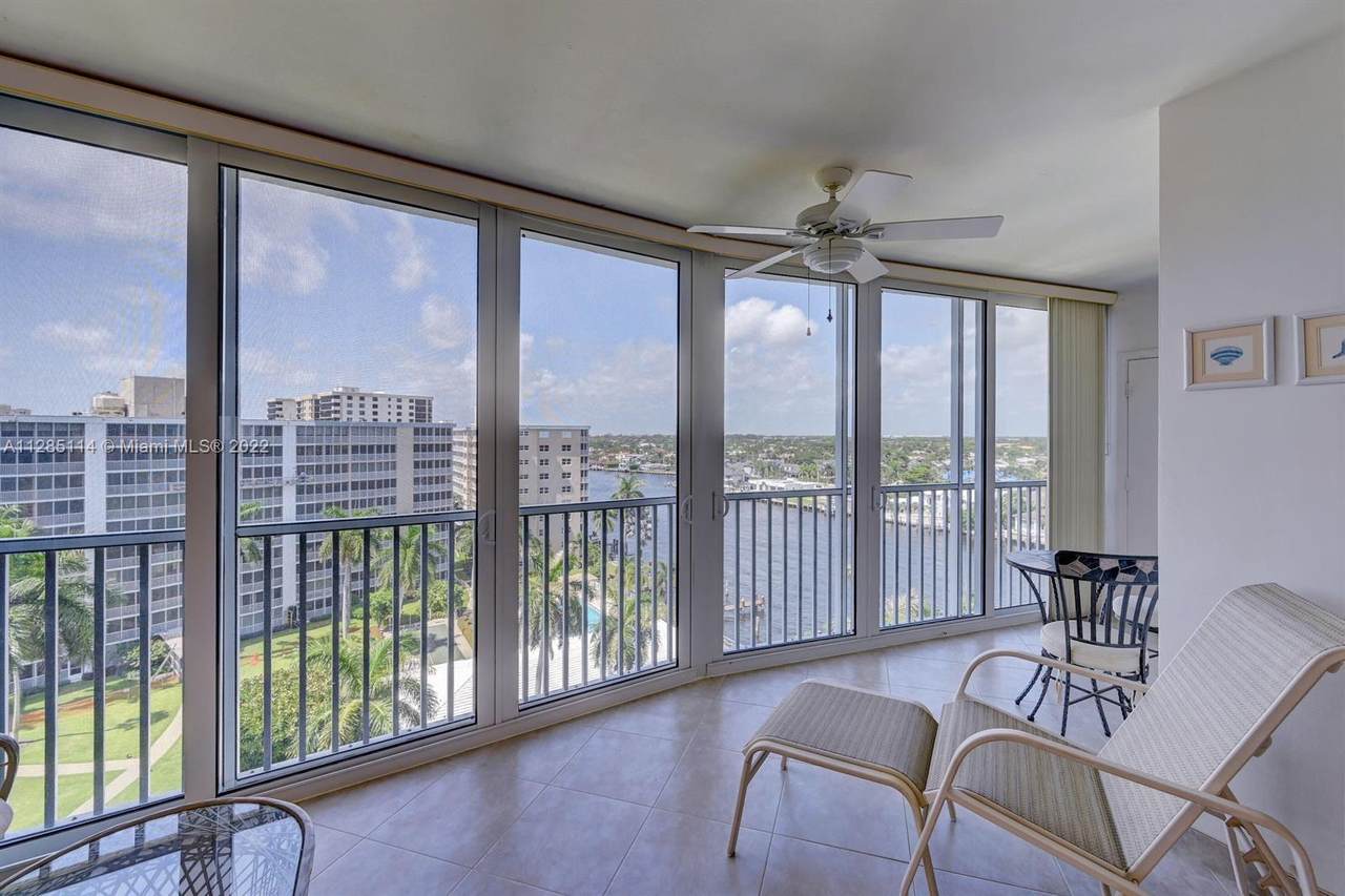 3212 Ocean Blvd - Photo 1