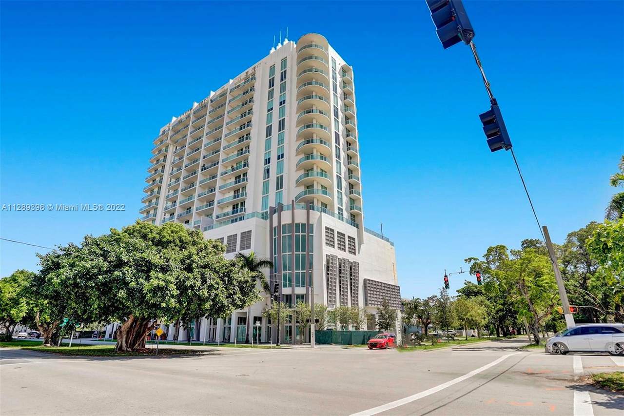 2525 3rd Ave - Photo 1