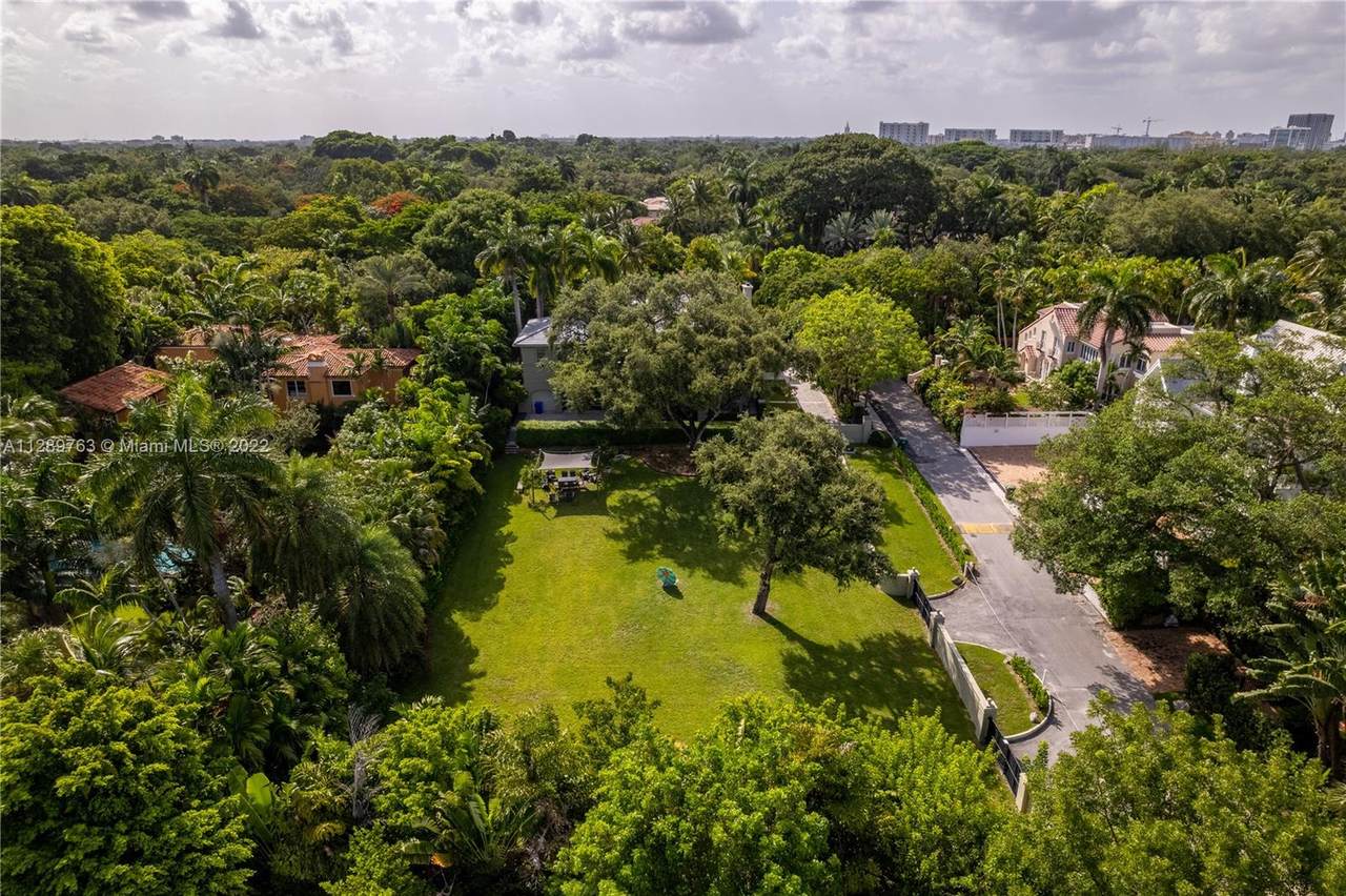 3400 Moorings Way - Photo 1