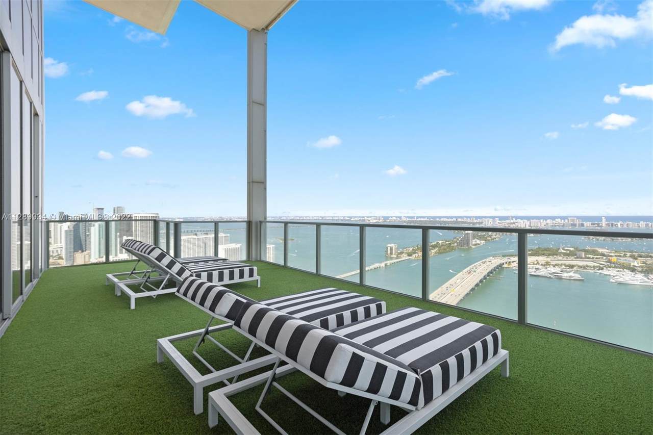 1100 Biscayne Blvd - Photo 1