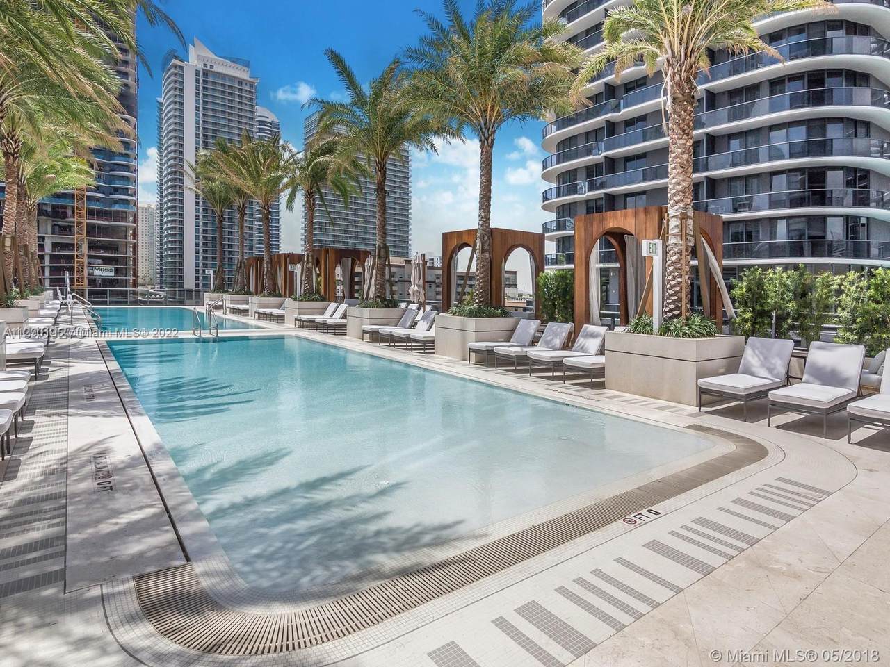 801 Miami Ave - Photo 1