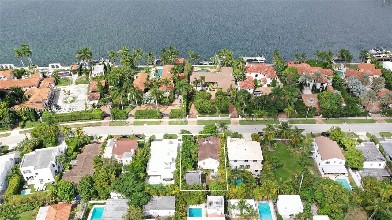 3005 Bay Rd - Photo 1