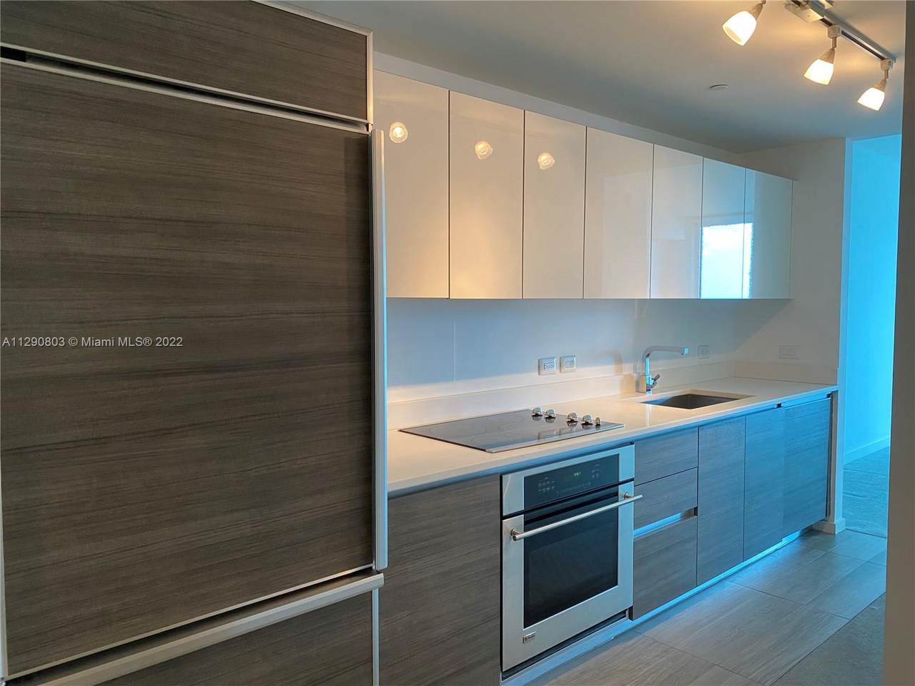 1100 Miami Ave - Photo 1