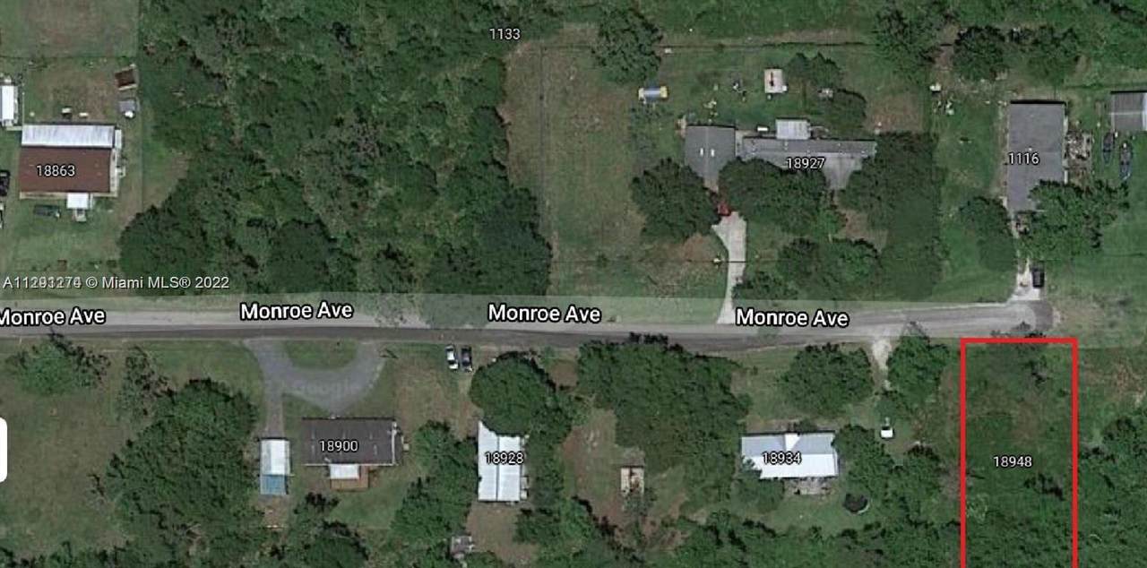 18948 monroe Ave - Photo 1
