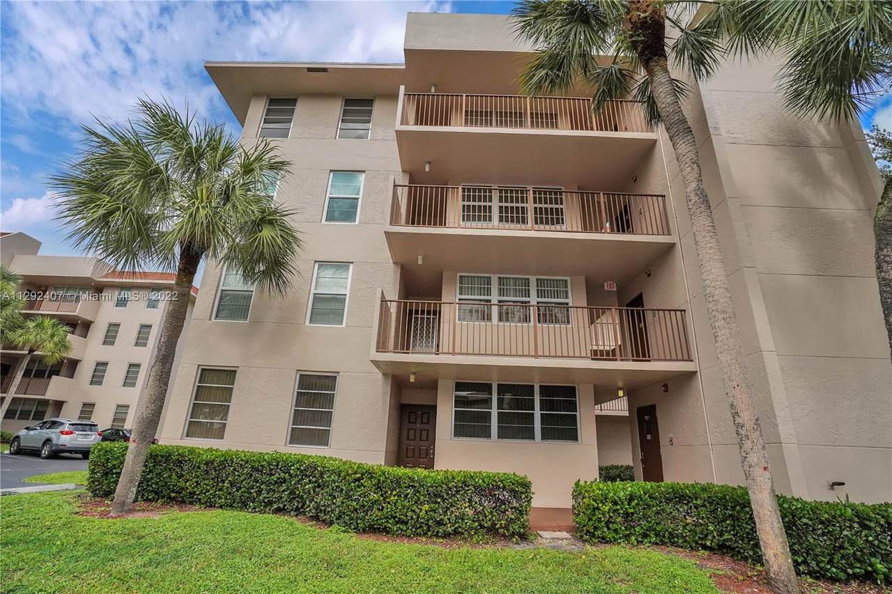 9501 Seagrape Dr - Photo 1