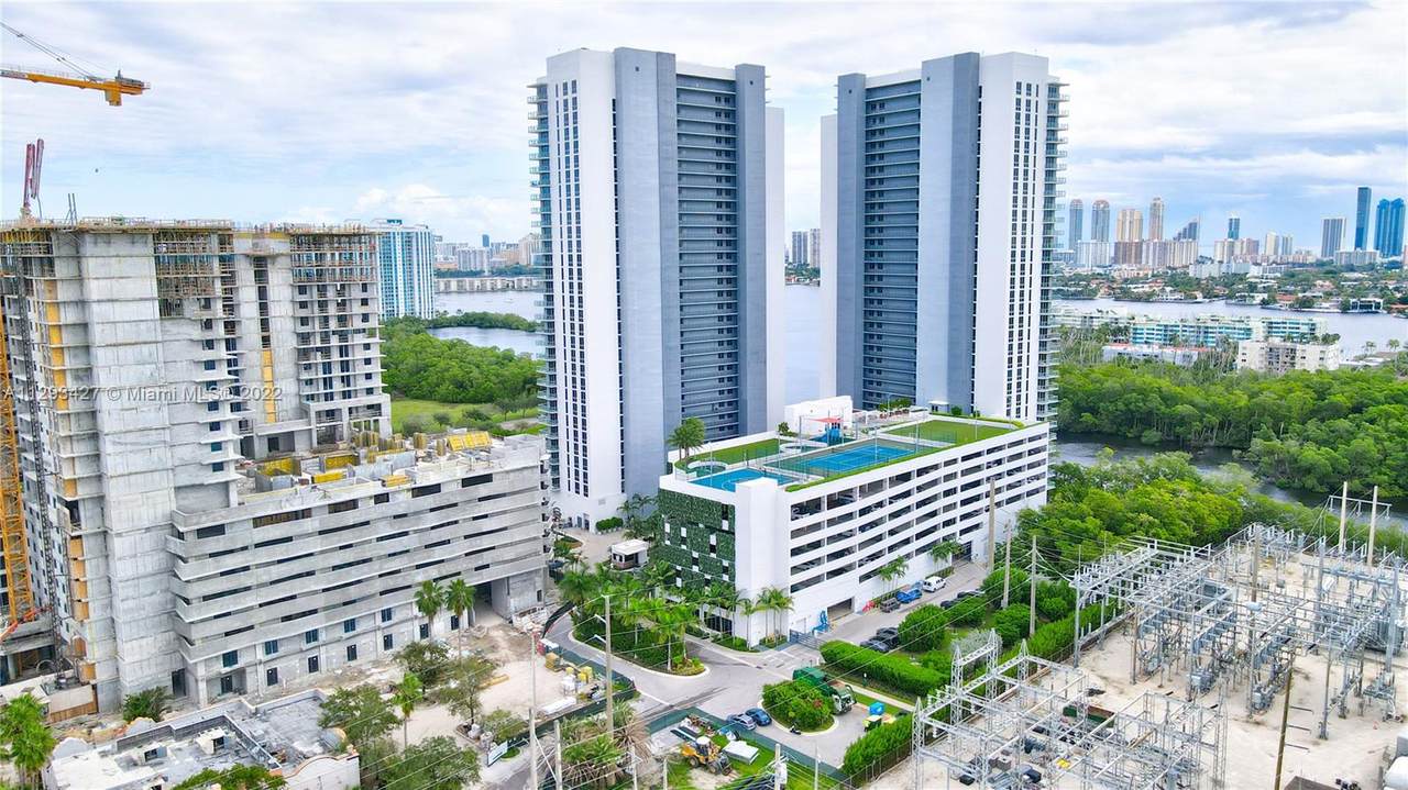 16385 Biscayne Blvd - Photo 1