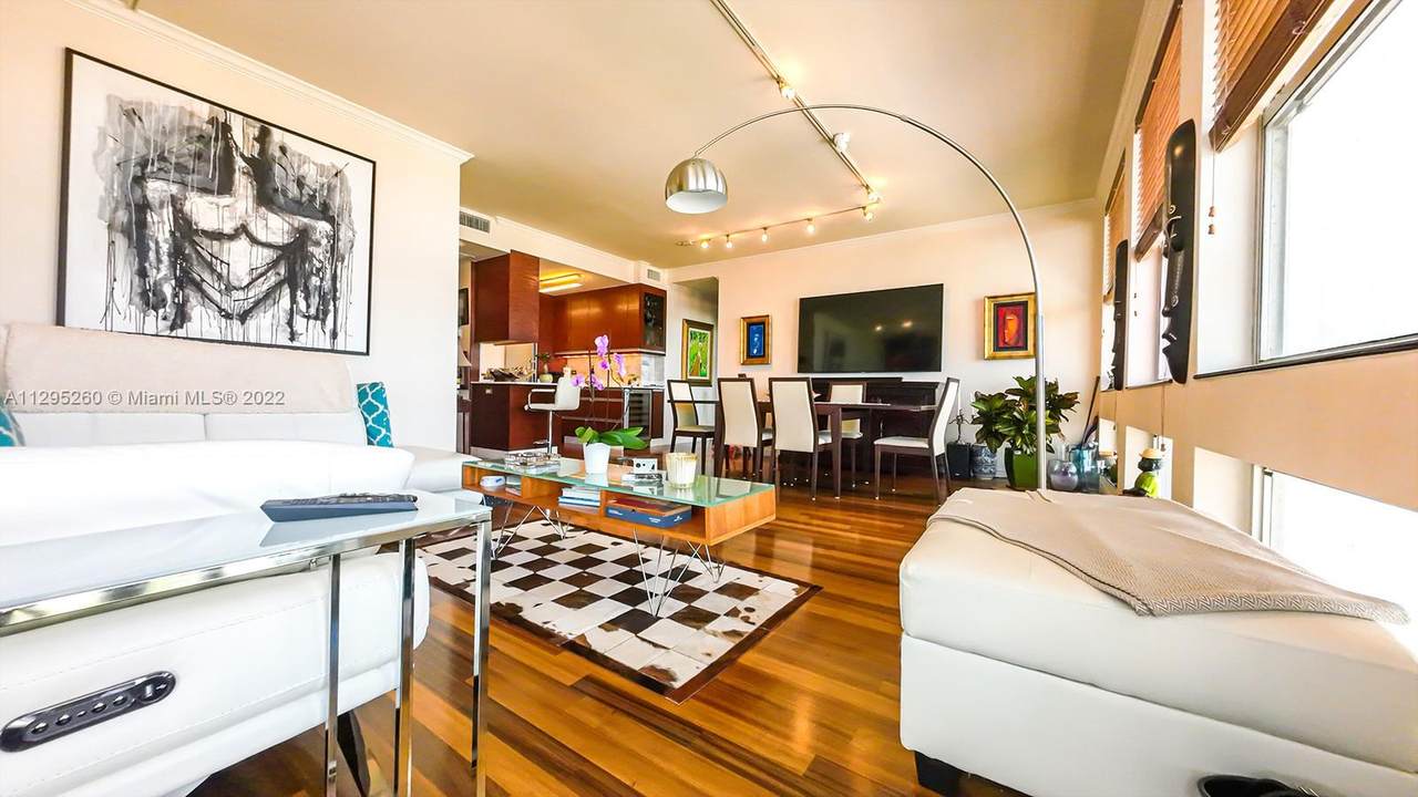 700 Biltmore Way - Photo 1