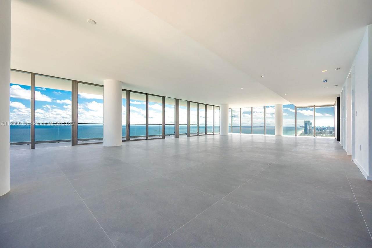 2000 Ocean Dr - Photo 1