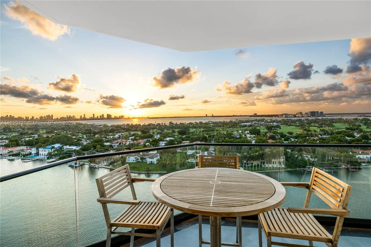 5500 Collins Ave - Photo 1